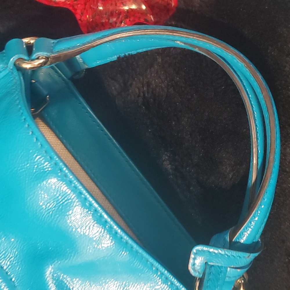 Gucci Soho Bag Includes COA - Picture 13 of 17